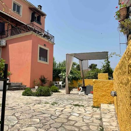 Xrisanthi Studio Corfu Port 1 ภายนอก รูปภาพ
